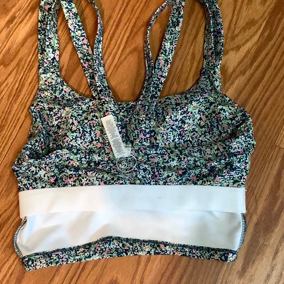 New SAGE Collective workout set - Picture 9 of 12